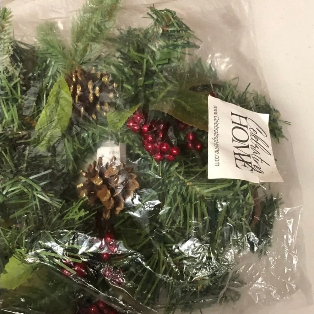 Celebrating Home Christmas Jingle Bell pine Candle Ring